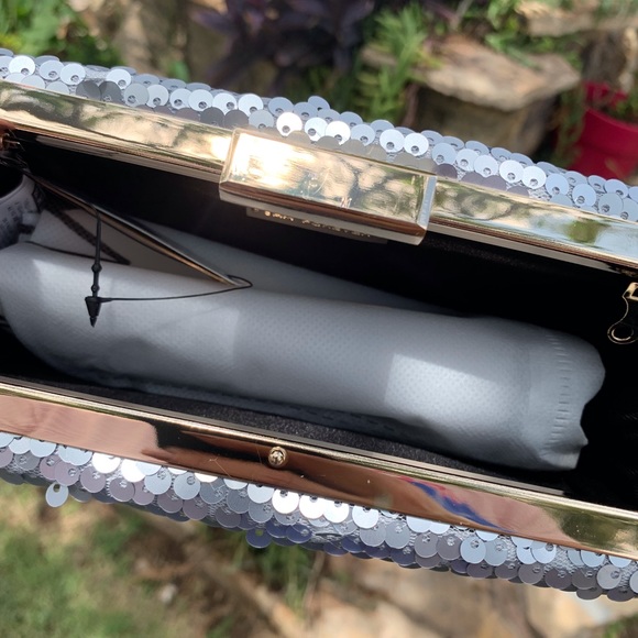 Silver Sequin Evening Clutch Handbag NWT - Picture 5 of 8